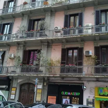 Cconforthotels R&b Dolci Notti 2* باري
