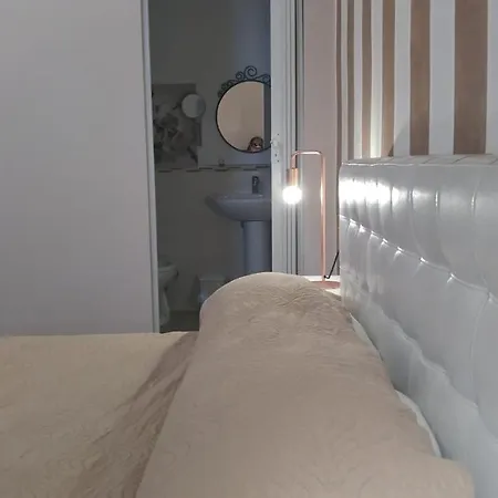 Cconforthotels Dolci Notti בית הארחה