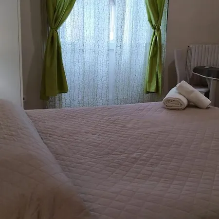 Cconforthotels Dolci Notti 3* בארי