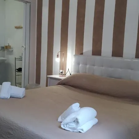 Cconforthotels R&b Dolci Notti 巴里