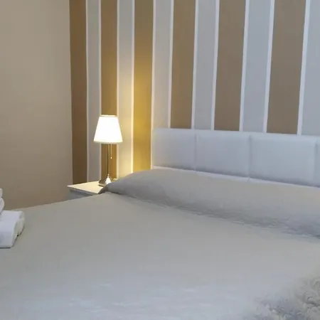 Cconforthotels Dolci Notti בית הארחה